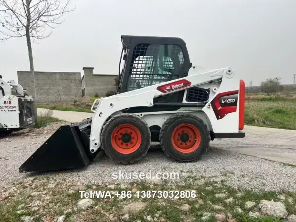 Used Bobcat S450 Skid Steer Loader Left