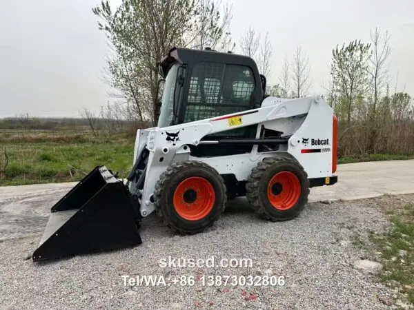 Used Bobcat S550 Skid Steer Loader left