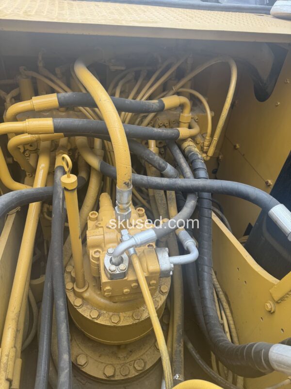 CAT320DL MOTOR