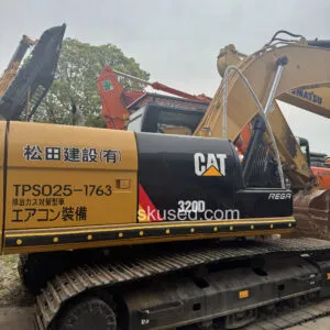 Used CAT 320D Excavator
