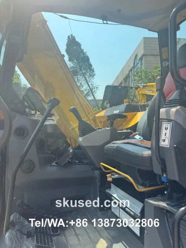 cat 307.5 mini excavator driver room with new seat