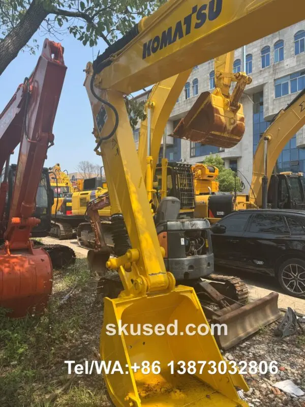 Used Komatsu PC130 Excavator Bucket
