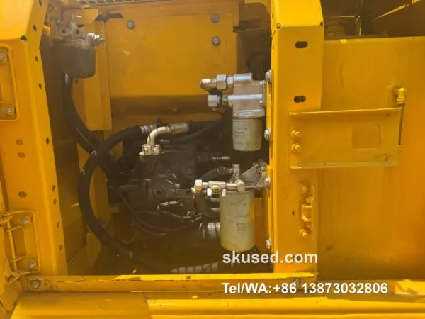 Used Komatsu PC130 Excavator Pump