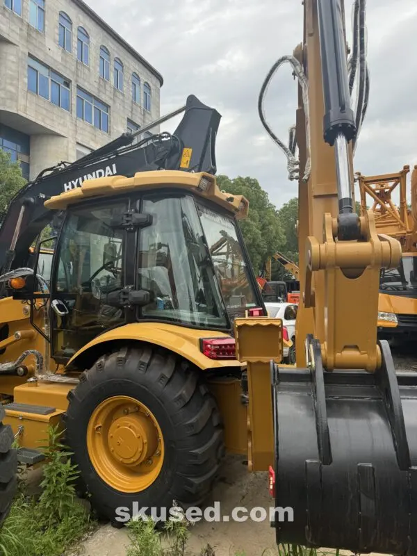 CAT-420F-BACKHOELOADER-bucket
