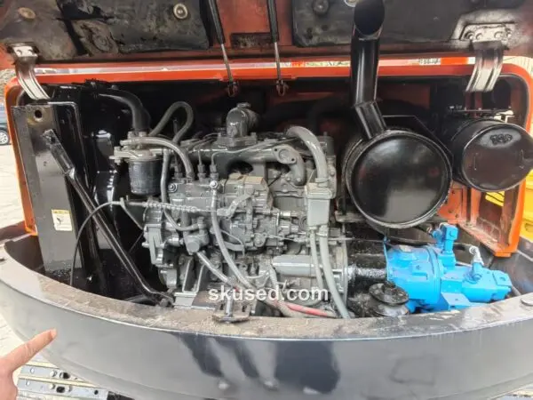 used-doosan55-excavator-engine