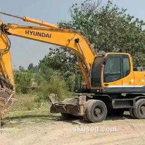 used-210-9w-wheelexcavator