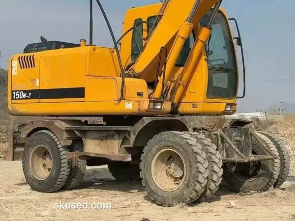 Hyundai-150W-7-WheelExcavator