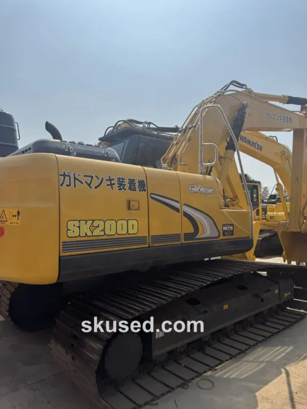 Kobelco-SK200D-Excavator