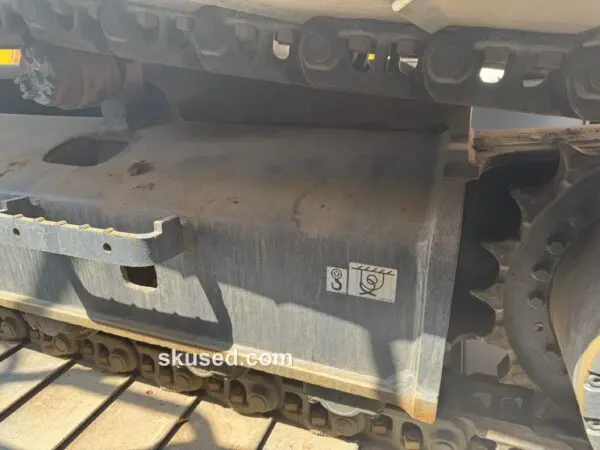 Kobelco-SK200D-Excavator-CRAWLER