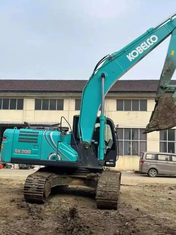 Kobelco-sk200super8-ARM