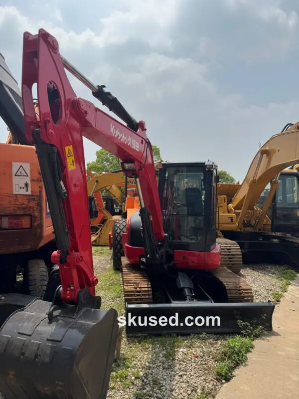 Kubota-163-MiniExcavator
