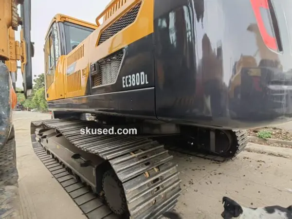 Volvo-EC380DL-Excavator-left