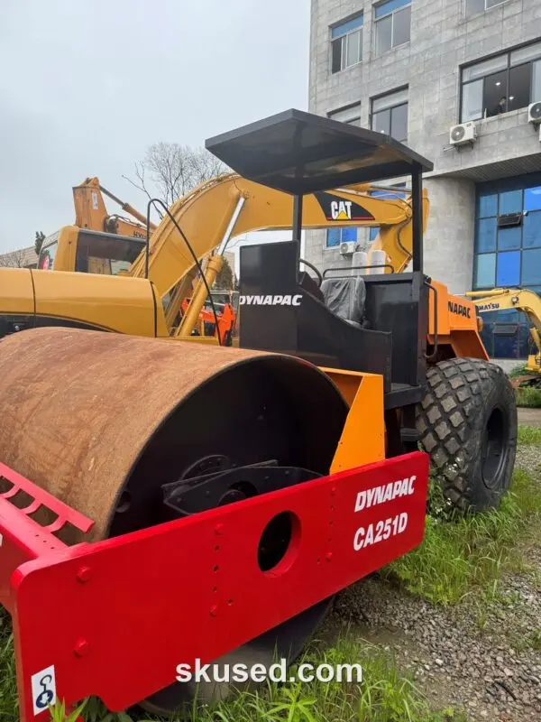 used-dynapac-CA251D-ROAD ROLLER