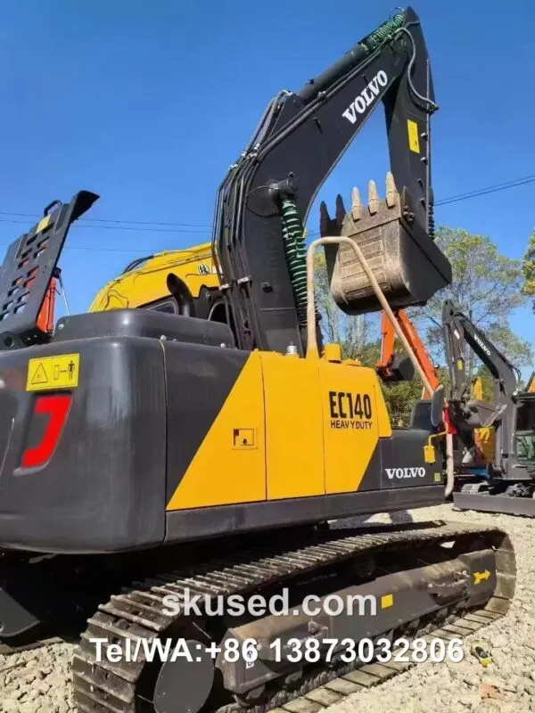 Used Volvo EC140 Excavator-right