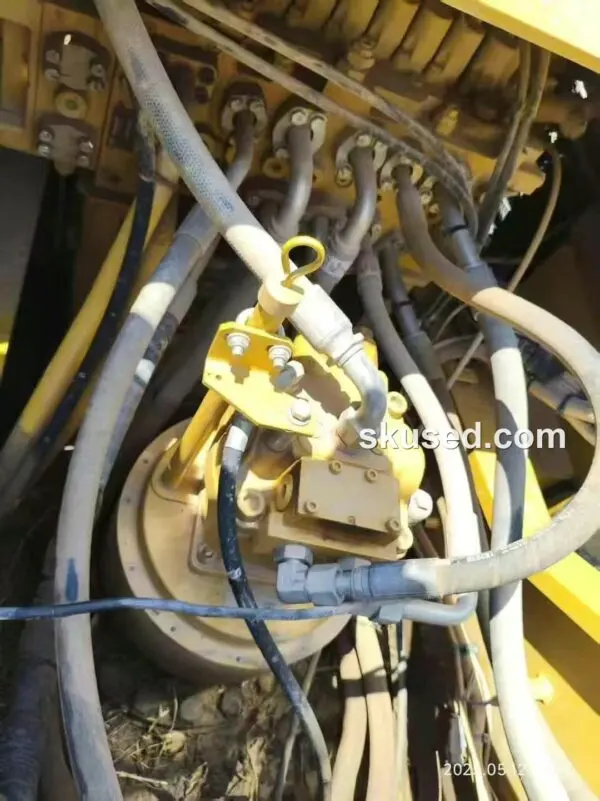CAT-330GC-Excavator-motor