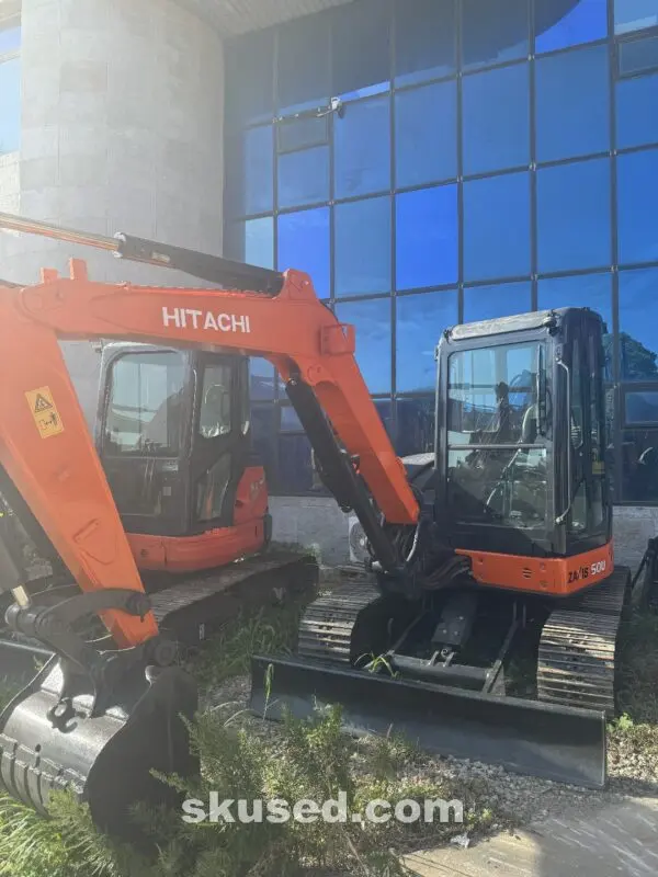 Hitachi-50U-MiniExcavator