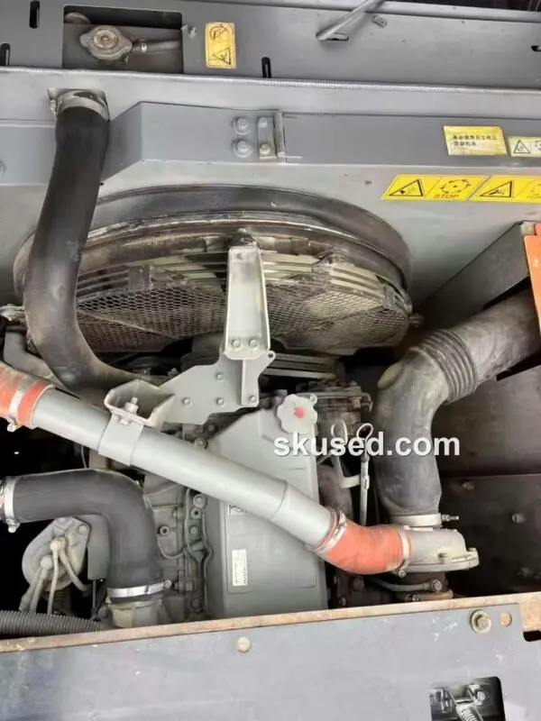 Hitachi-ZX350H-5G-Excavator-cooler