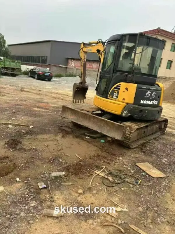 Komatsu-PC50MR-2-MiniExcavator